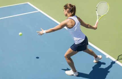 CÁC KỸ THUẬT CHƠI TENNIS CƠ BẢN CHO NGƯỜI MỚI BẮT ĐẦU